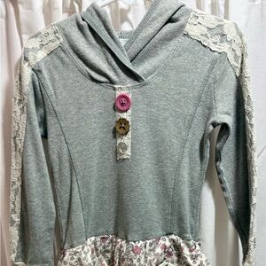 Naartjie Girls' Gray Lace-Trim Hoodie Dress with Buttons Boho Cottagecore